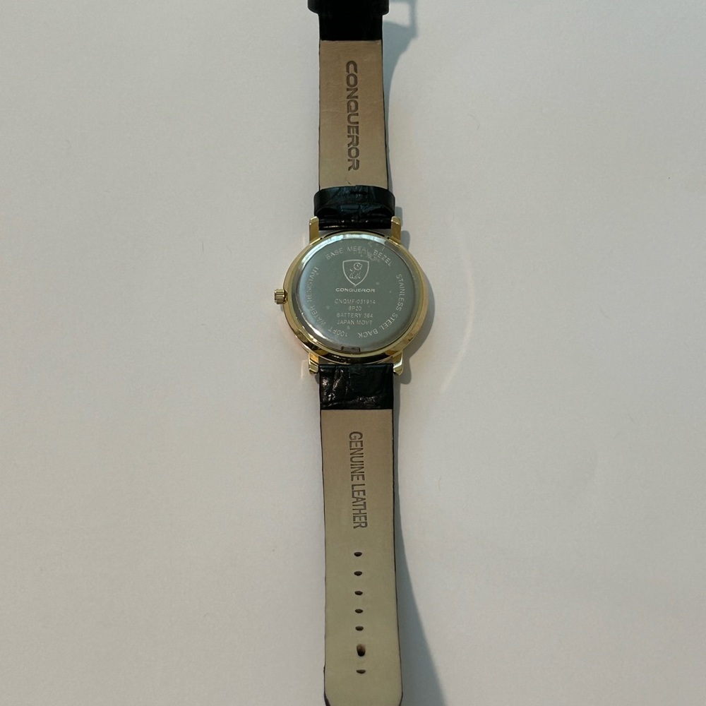 Mens Watch - Picture 4 of 5